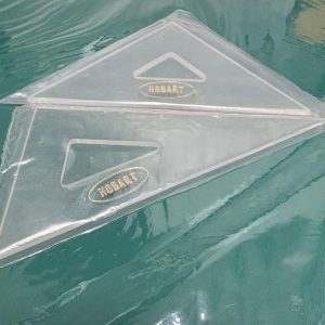 Juego de escuadras x 12 cm